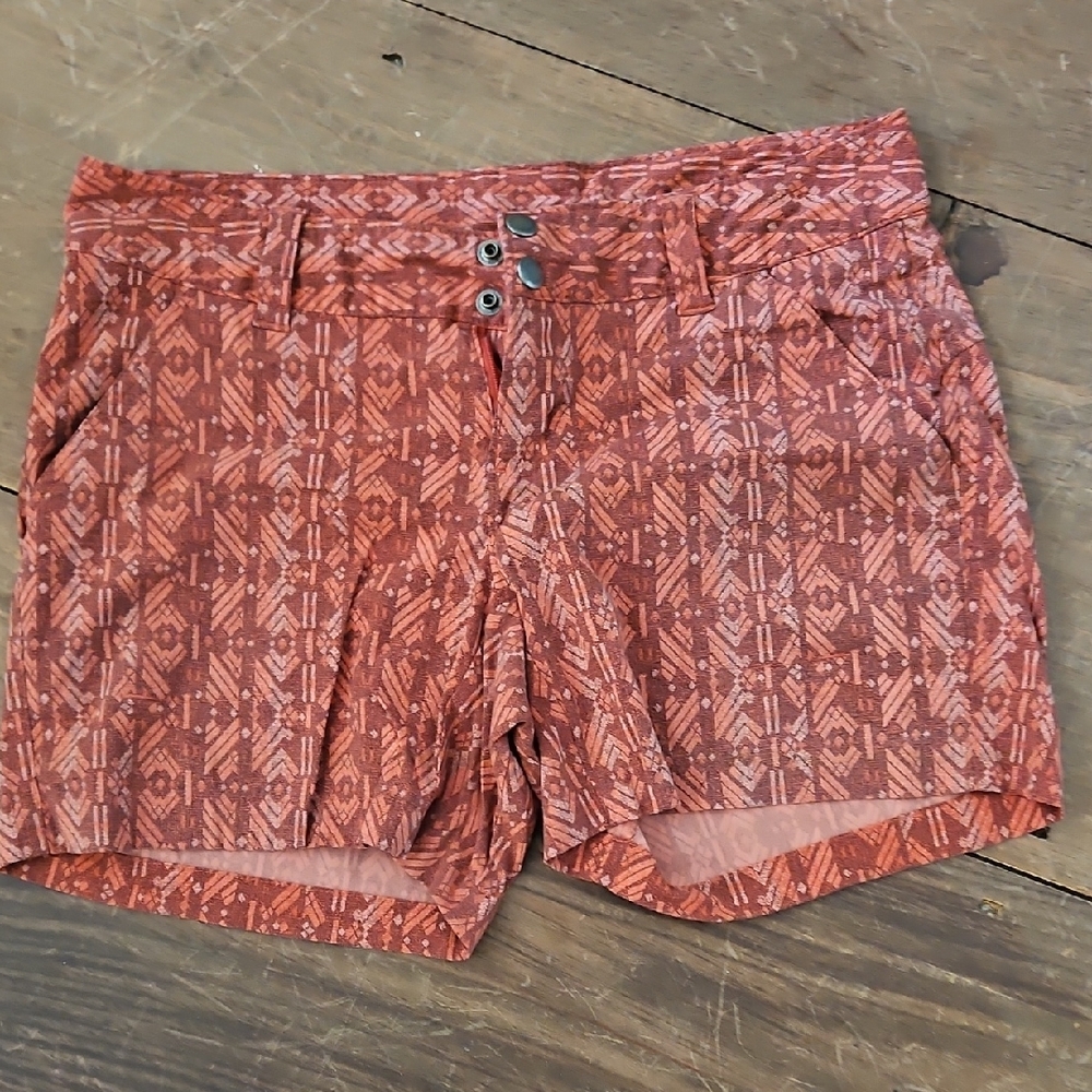 Patterned Red Women's Shorts